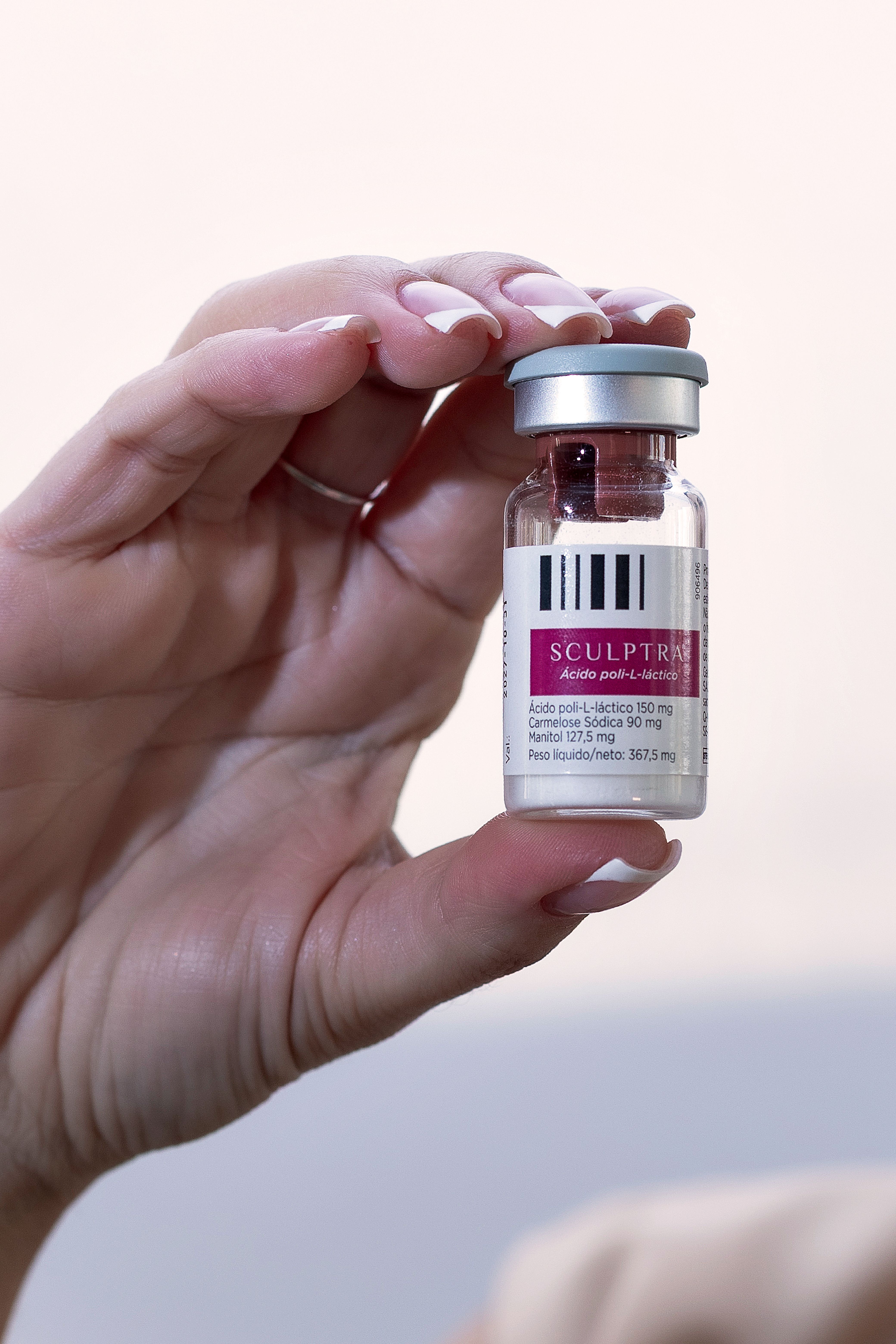 Sculptra Aesthetic PLLA vial and reconstitution